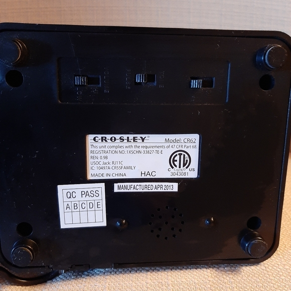 Desk Phone - Picture 2 of 3